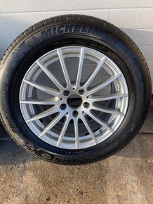 OE disky Mercedes Benz GLA 8Jx17 ET 41 5x112 - 8