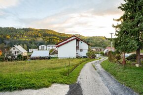 ZĽAVA  Na predaj stavebný pozemok v obci Korňa, 776m2 - 8