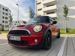 Mini Cooper R56 S - 8