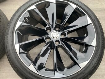 R19 NOVÁ KOLA ŠKODA SUPERB SUPERNOVA 235/40/19 - 8