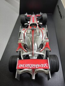 F1 MCLAREN MERCEDES MP4/22 2007 ALONSO MINICHAMPS 1:18 - 8