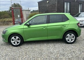 Škoda Fabia 1,2 TSI 66kW Style DIGIKLIMA benzín manuál 66 kw - 8