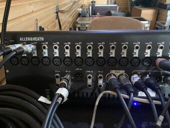 Digitálny mixpult Allen & Heath Qu-32 - 8