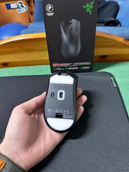 Razer Deathadder v3 Hyperspeed s 8kHz recieverom - 8