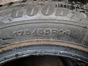 175/65 r14 zimné 4 ks GOODYEAR dezén 8,7-8,2mm DOT2022 - 8