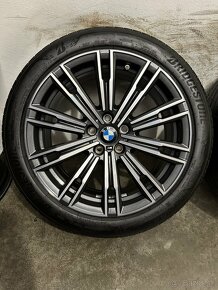 Letná sada BMW 5x112 R18 Styling 790M - G20 G21 G22 G23 - 8