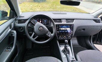 ŠKODA OCTAVIA COMBI 2.0 TDi, 110kw, DSG, VIRTUAL,  FULL LED - 8