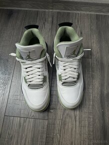 Jordan 4 seafoam - 8