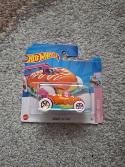 Hot wheels mix autíčok 4. - 8