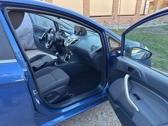 Ford fiesta 1.4 - 8