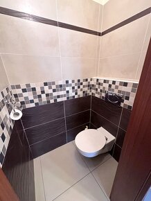 Obchodný priestor 105 m2 prízemie Galanta 500 €/mesiac - 8