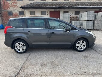 Peugeot 5008 1.6 HDi FAP Exclusive - 8