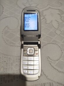 Nokia - 8