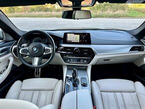 BMW M550i xDrive 340kw V8 - 8