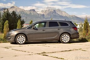 Opel Astra Sport Tourer ST 1.4 Turbo 140k Enjoy - 8