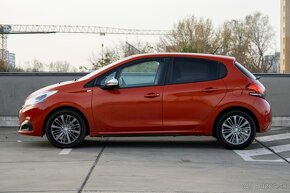 Peugeot 208 1.2 PureTech Style - 8