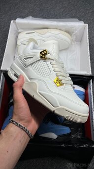 Nike Air Jordan 4 Retro "Metallic Gold" - 8