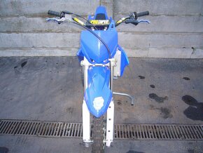 Yamaha YZ - 8