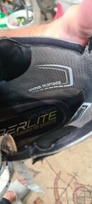 Hokejové korčule Hyperlite 46 EE + nože Ti - 8