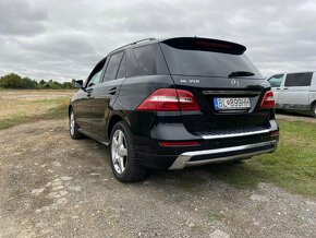 Mercedes-Benz ML350 - 8