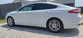 Ford Mondeo Titanium X - 8