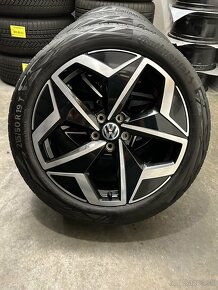 Letná sada VW ID. 3 Andoya - 5x112 R19 , 215/50/19 - 8