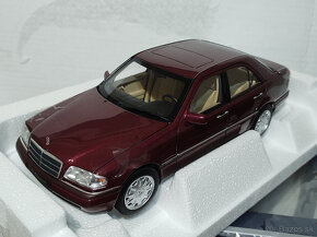 1:18 Mercedes C - 8