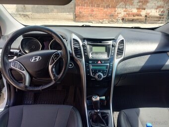 Hyundai i30 1.6 GDI 99kw benzin - 8