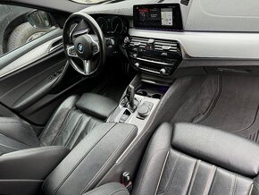 BMW 540i touring xdrive - 8