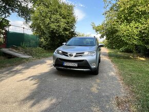 Toyota RAV4 2.2 l D-CAT Style - 8