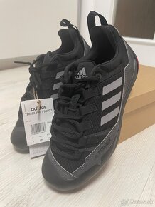 Adidas Terrex NOVE - 8