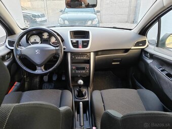 Peugeot 207 1.4 benzín 2008 - 8