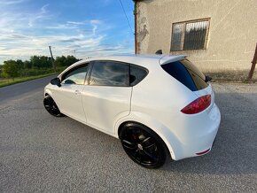 Seat Leon Cupra R-265 2.0TFSI-195KW-Bixenon-Navi-Swiss - 8