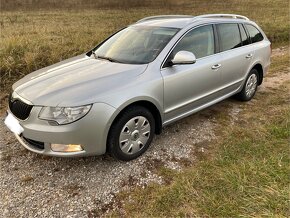 SKODA SUPERB COMBI 2.0 TDI CR DsG 125 Kw ELEGANCE - 8