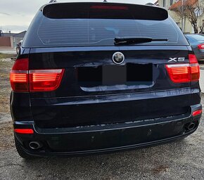 BMW E70 X5 - 8