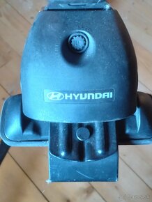 Predám strešný nosič Hyundai (na autá bez lyžín) - 8