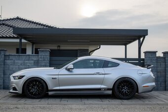 Ford Mustang 5.0 Ti-VCT V8 GT A/T - 8