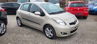 Toyota Yaris 1.3 DUAL-VVT-i rok 2010 MT/6 - 8