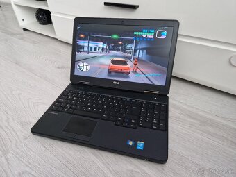 DELL Latitude E5540 15,6" i5, 8gb ram, novy SSD HDD - 8