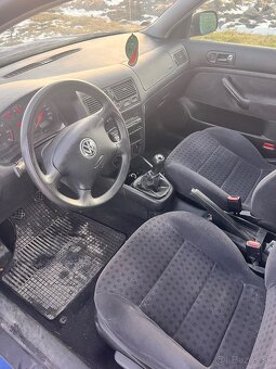 VW Golf IV 1.4i 55kw - 8