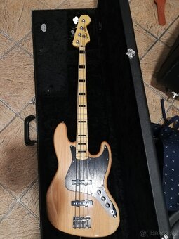 Fender kufor na bass J/P - 8