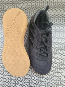 Predám detské sálovky Adidas Nemezis Solo vel. 31.5 - 8