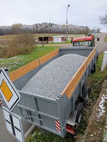 Traktorový nosič kontejnerů STS Opava - 8