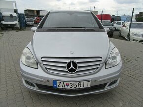 Mercedes-Benz B180 - 8