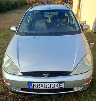 Ford Focus Combi 1.6 Zetec - 8