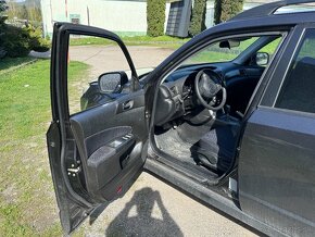 Predáme Subaru Forester 2011 facelift benzín 2.0 - 8