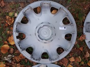 Original puklice Skoda 15" - nove - 8