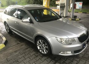 Škoda Superb combi 2,0 TDi, 103 kW, 4x4 automat DSG, webasto - 8