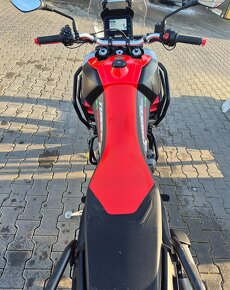 Aprilia Tuareg 660 - 8