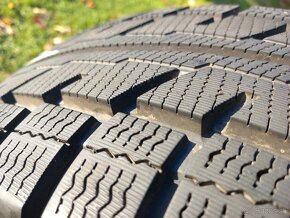 215/65 r16C  zimne pneumatiky 2kusy - 8